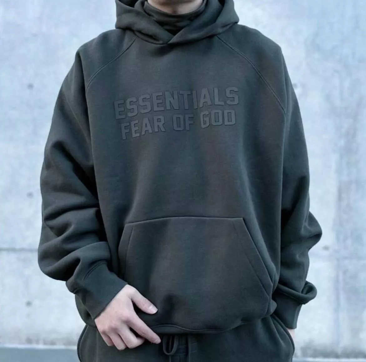 Fear Of God 23SS Hoodie 膠面字體帽TEE