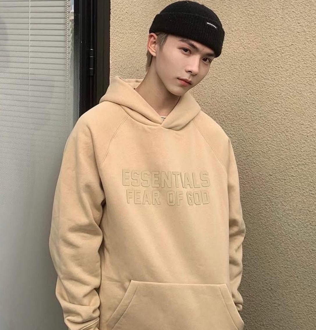 Fear Of God 23SS Hoodie 膠面字體帽TEE