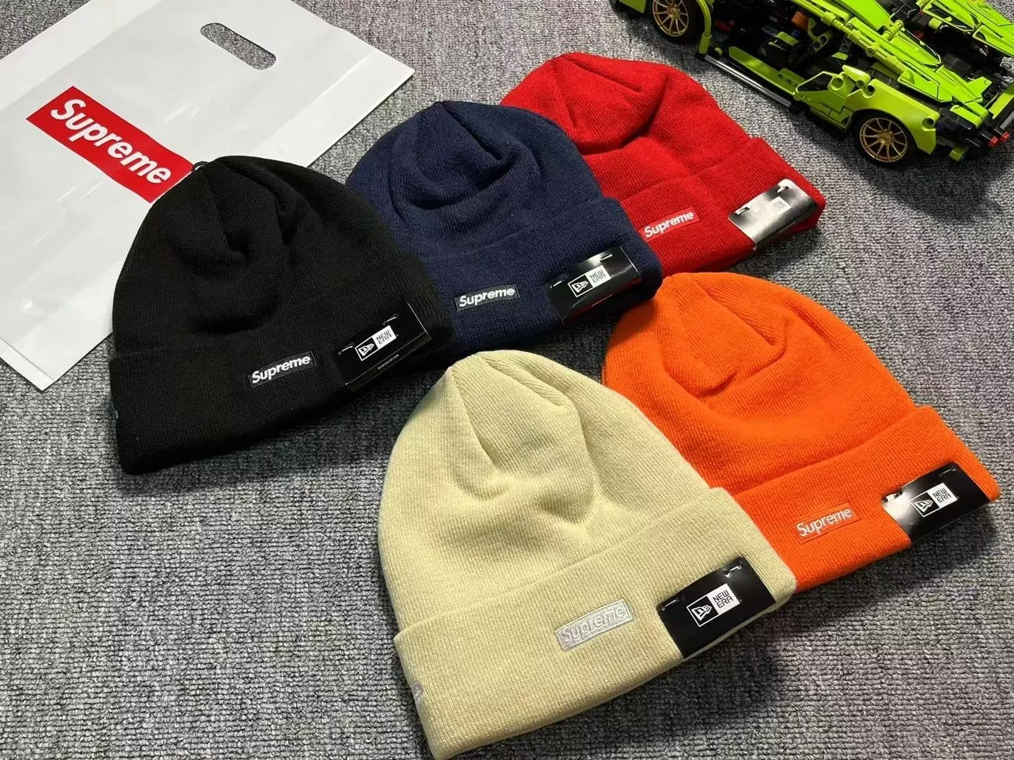 Supreme 24AW SCRIPT BEANIE BOX LOGO 雙面 毛帽