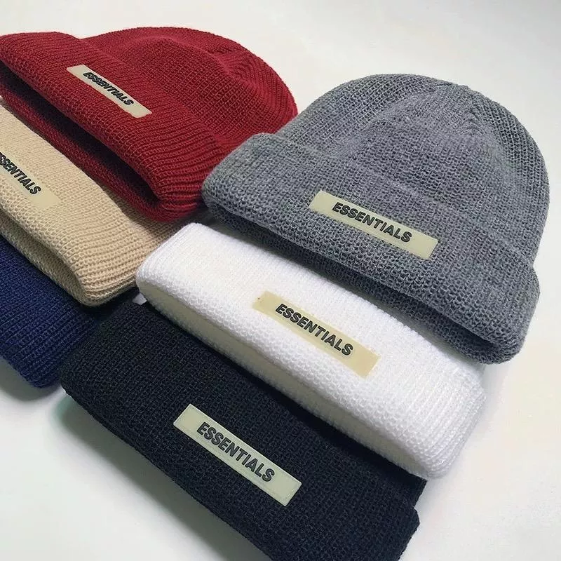 Essentials 膠面主標毛帽