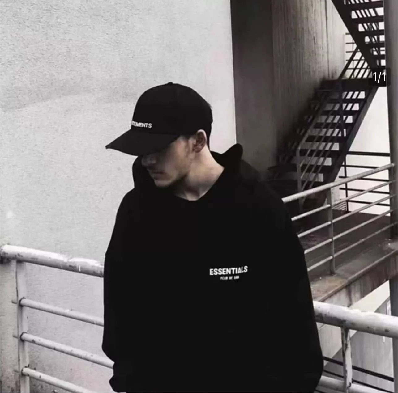 Fear Of God Essentials FW21 3M反光字體小Logo 帽TEE