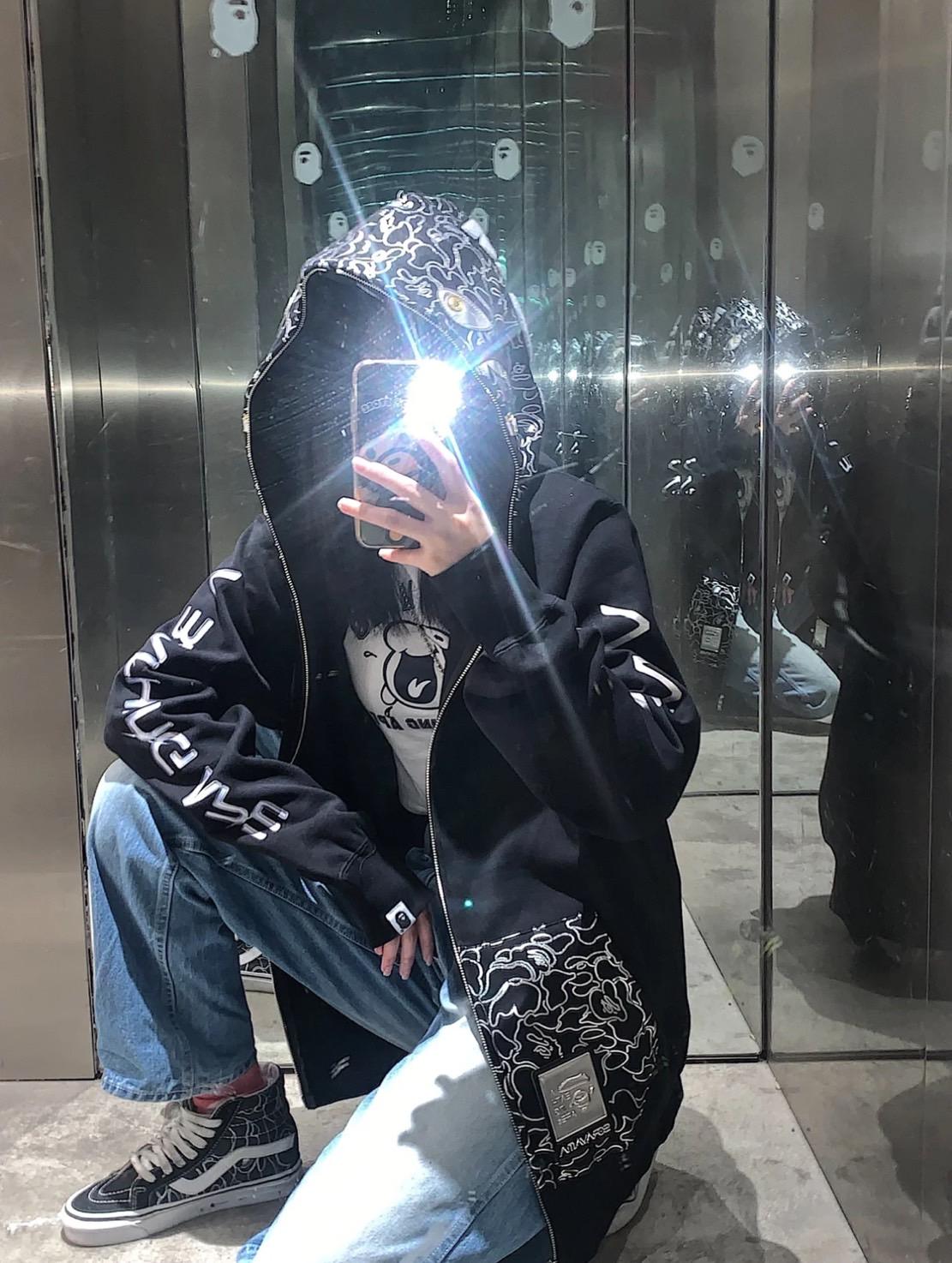 現貨 Bape x Hajime Sorayama 空山基聯名商品 鯊魚帽夾 SHARK FULL ZIP 外套