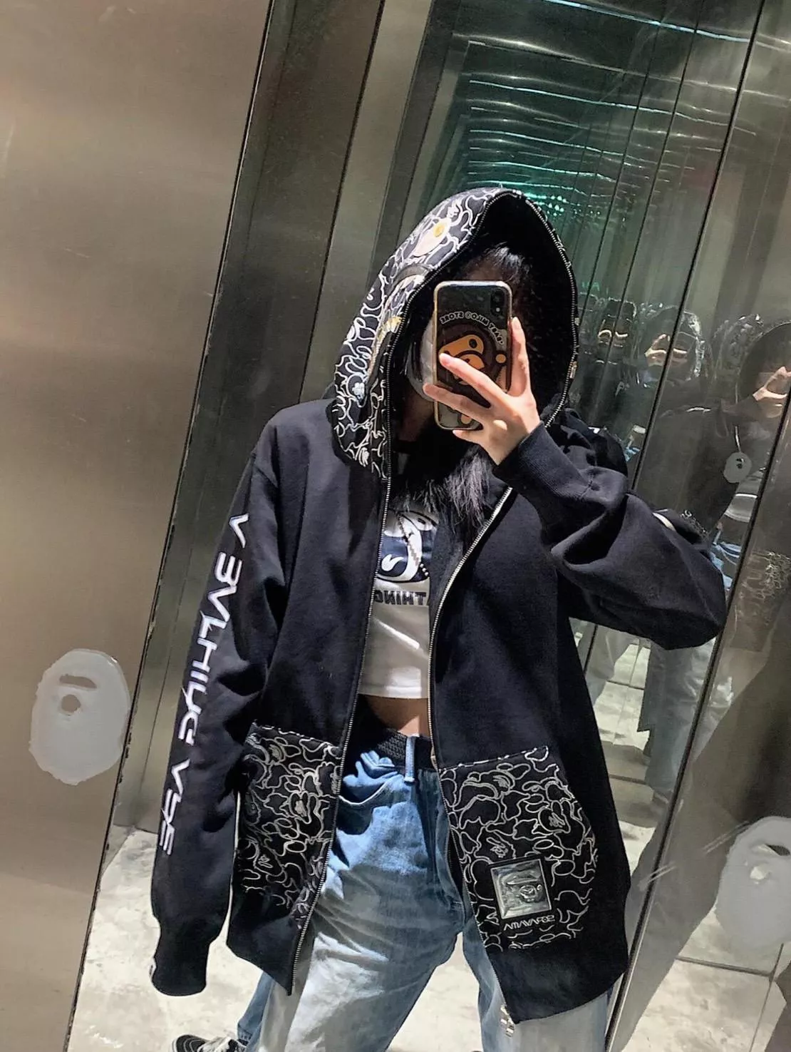 現貨 Bape x Hajime Sorayama 空山基聯名商品 鯊魚帽夾 SHARK FULL ZIP 外套