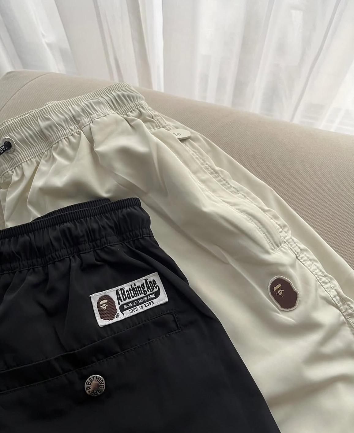 現貨 A Bathing ape Bape經典小頭尼龍短褲