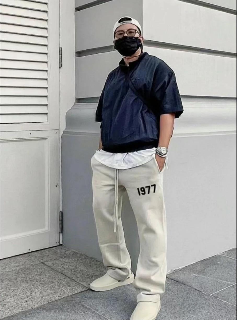 Fear of God Essentials 1977 植絨直筒長褲