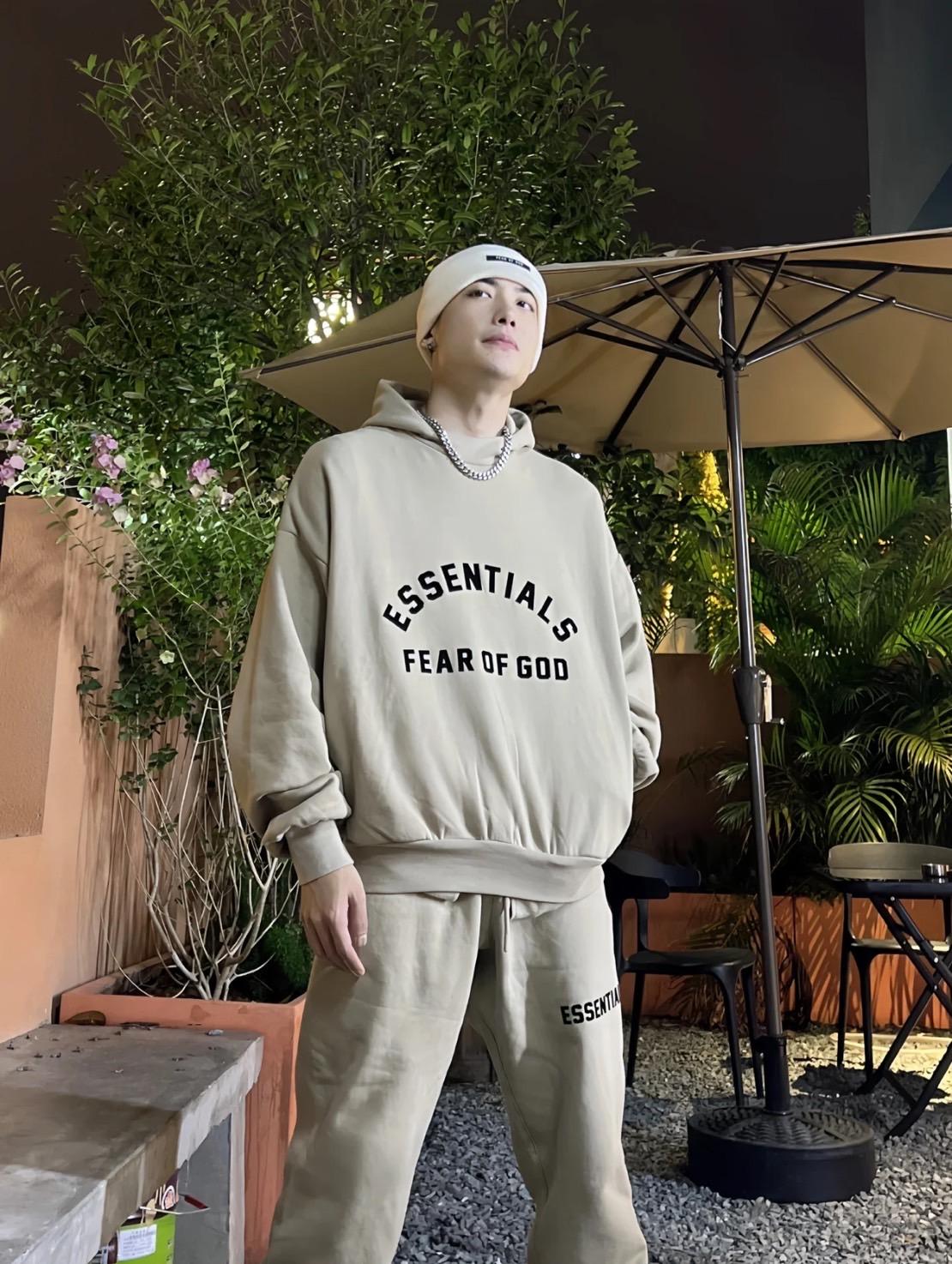 Fear Of God Essentials 23ss Hoodie Jet Black 圓弧字體帽TEE