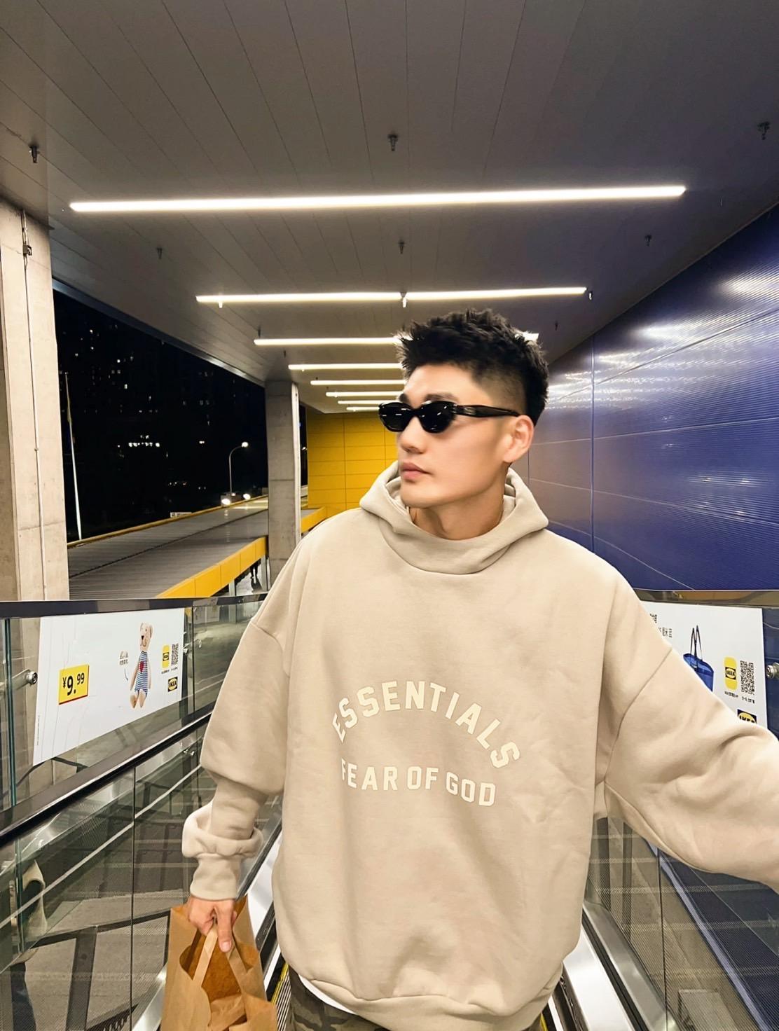 Fear Of God Essentials 23ss Hoodie Jet Black 圓弧字體帽TEE
