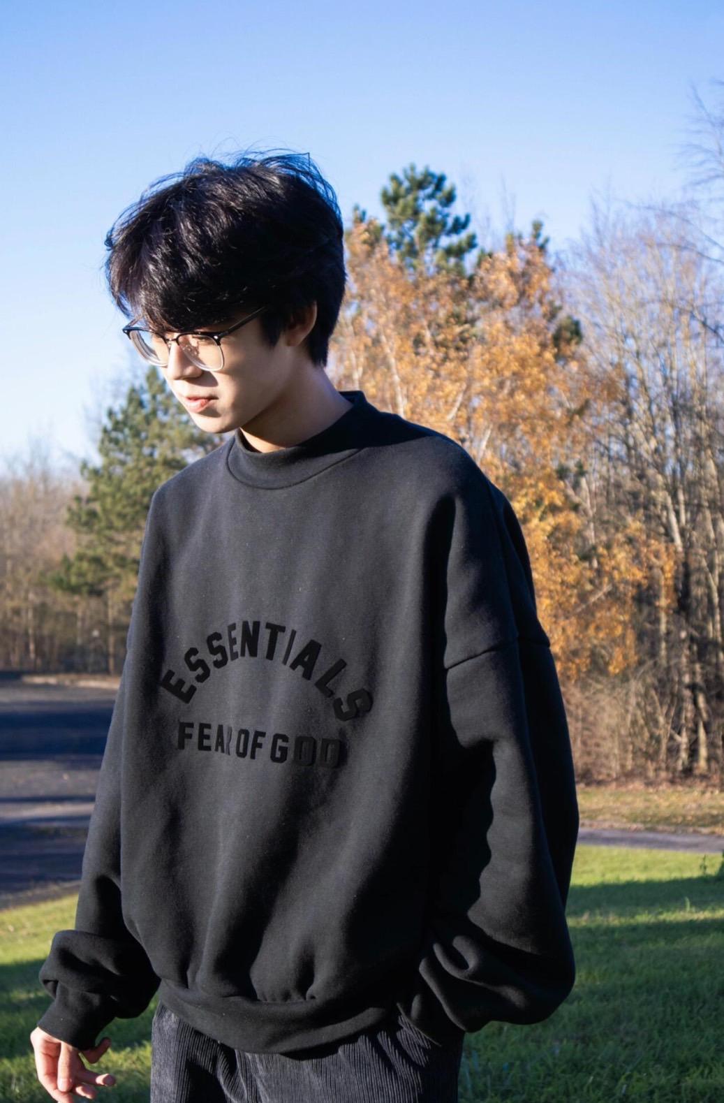 Fear Of God Essentials 23SS Hoodie Jet Black 圓弧字體大學TEE