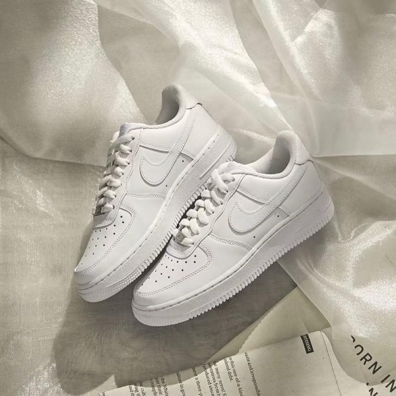 Nike Air Force 全白 空軍一號 男女款