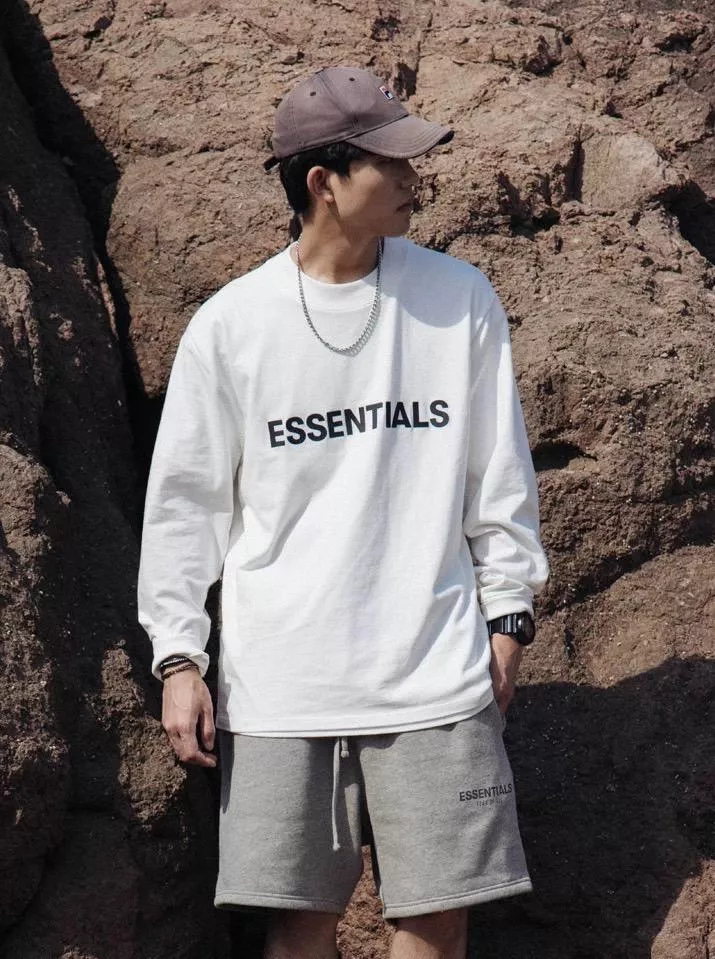 Fear Of God Essentials SS20 前字Logo 薄款長TEE