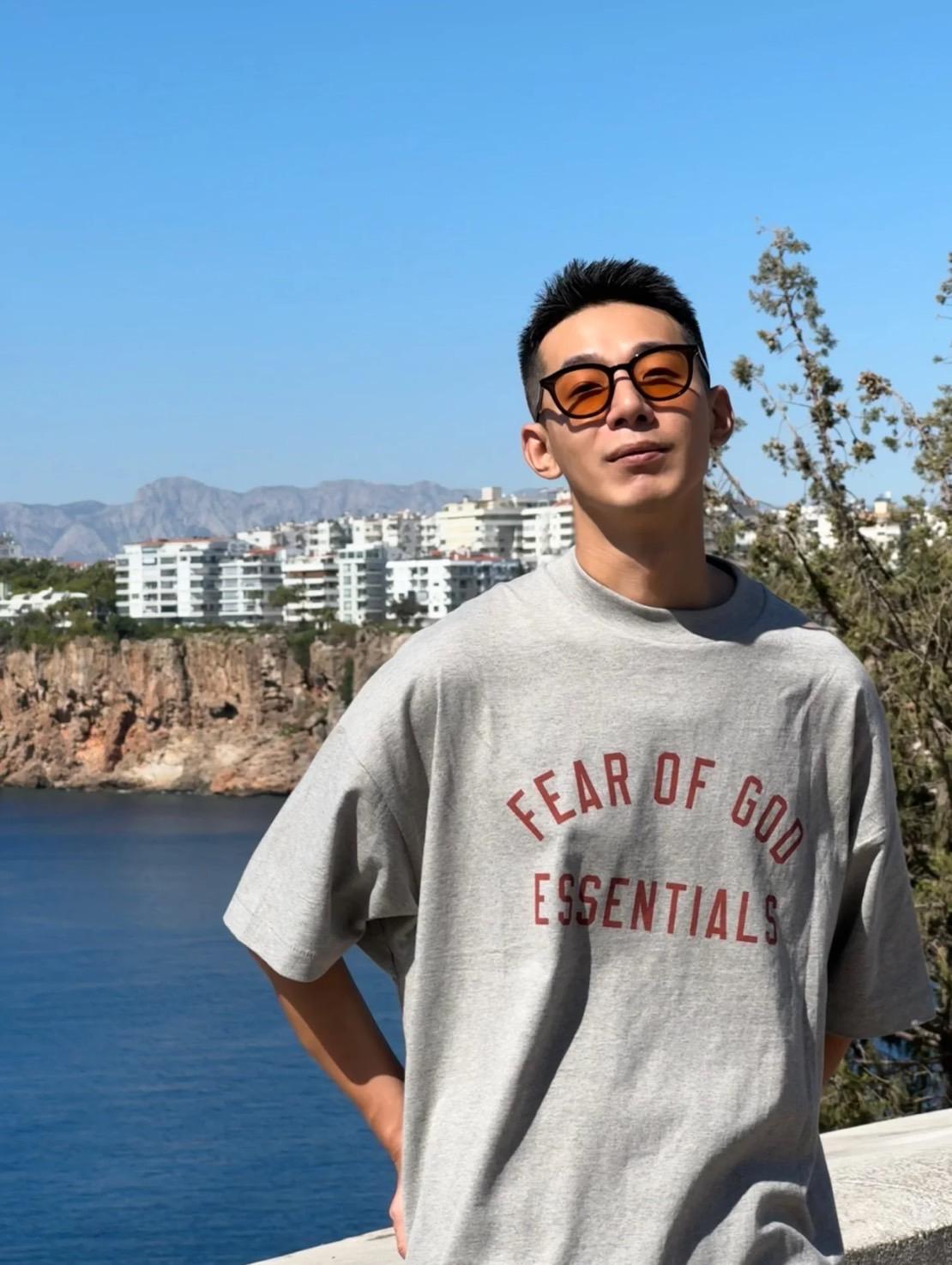 Fear Of God Essentials 24FW Print Tee 短TEE