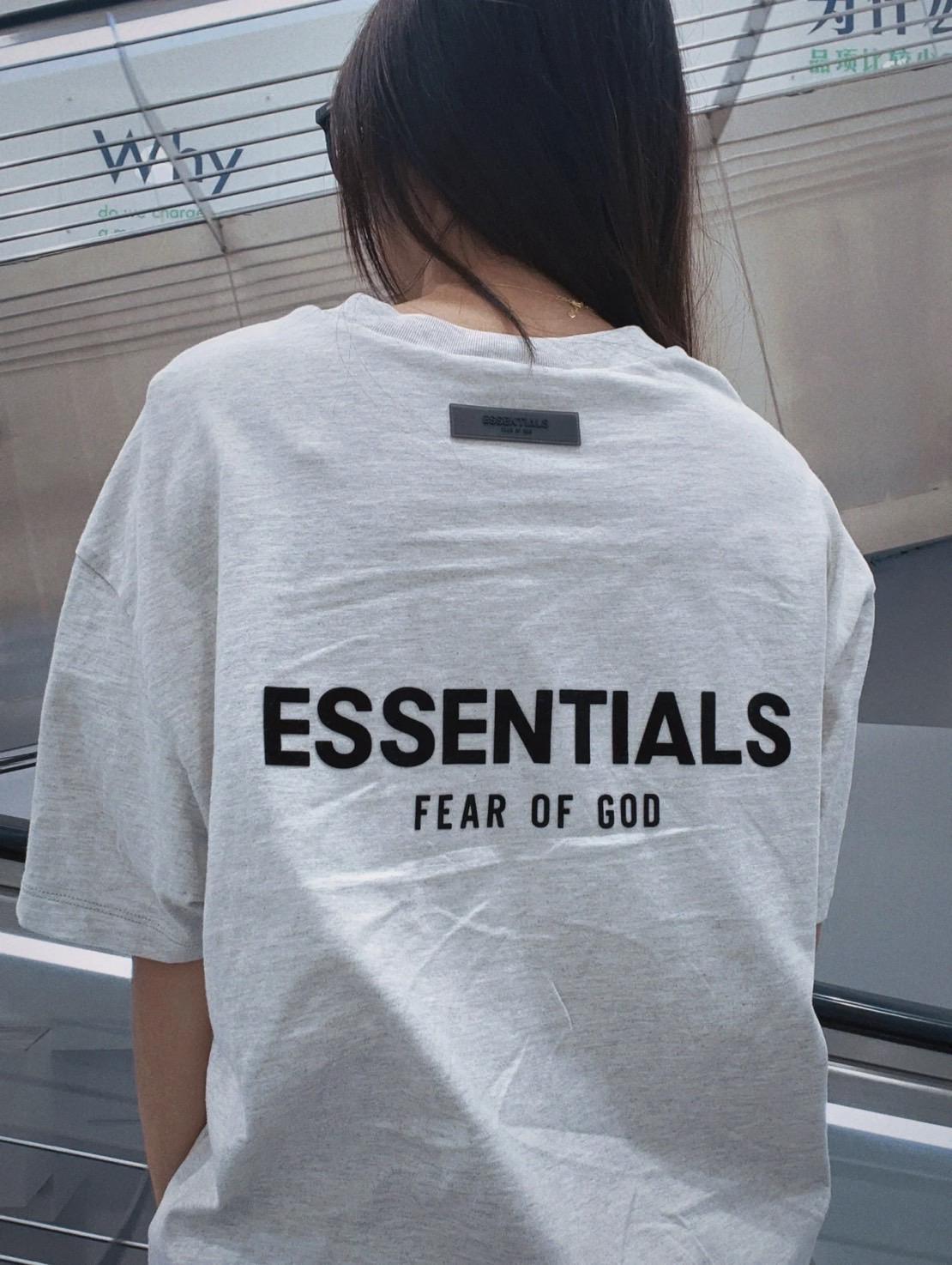 Fear Of God Essentials 22ss 前後植絨字體logo 短TEE