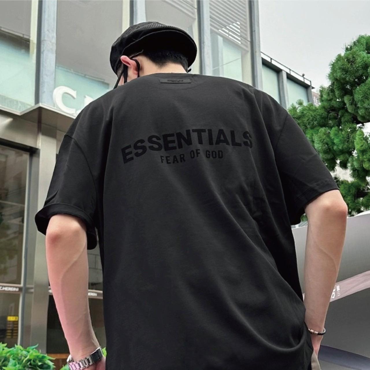 Fear Of God Essentials 22ss 前後植絨字體logo 短TEE
