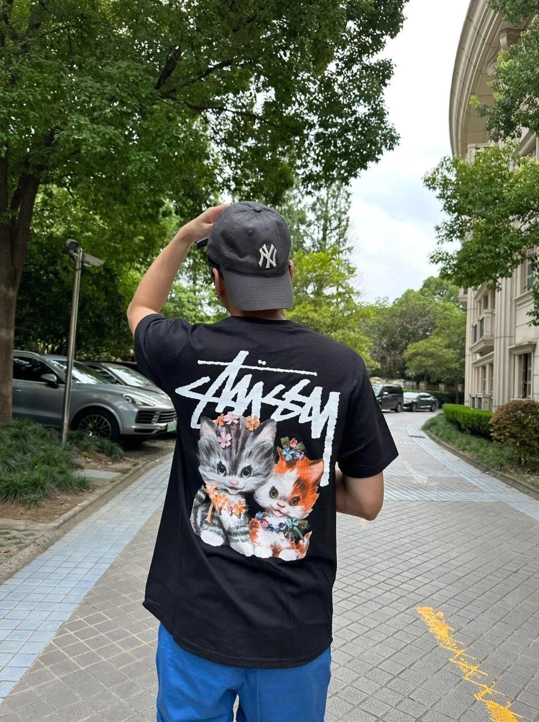 Stussy SU ’23 Collection KITTEN 短TEE