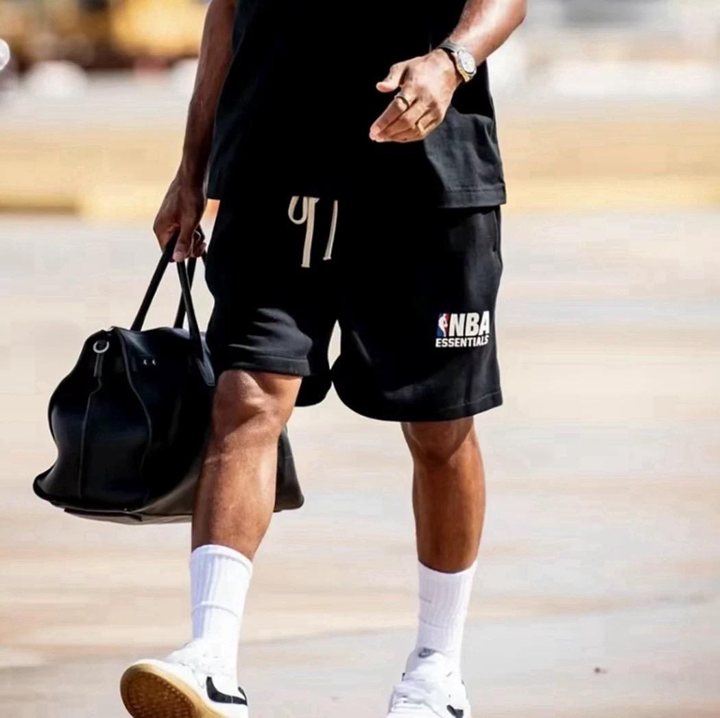 Fear Of God Essentials x NBA聯名短褲