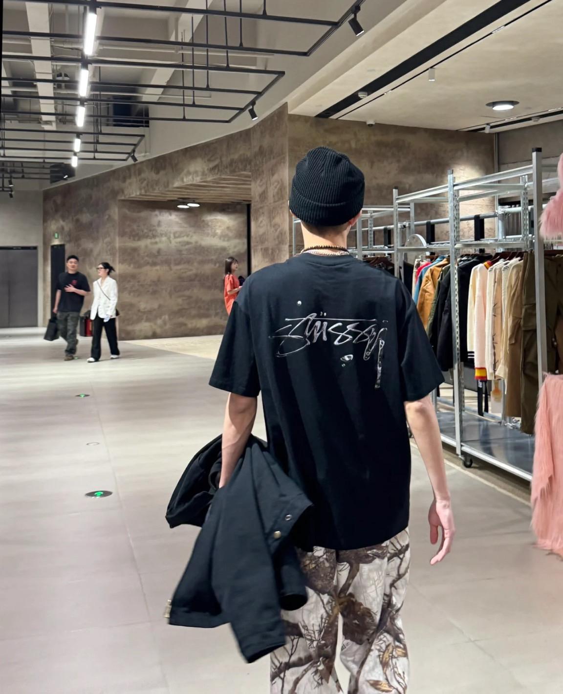 Stussy Mercury Tee 潮流水銀字母短TEE