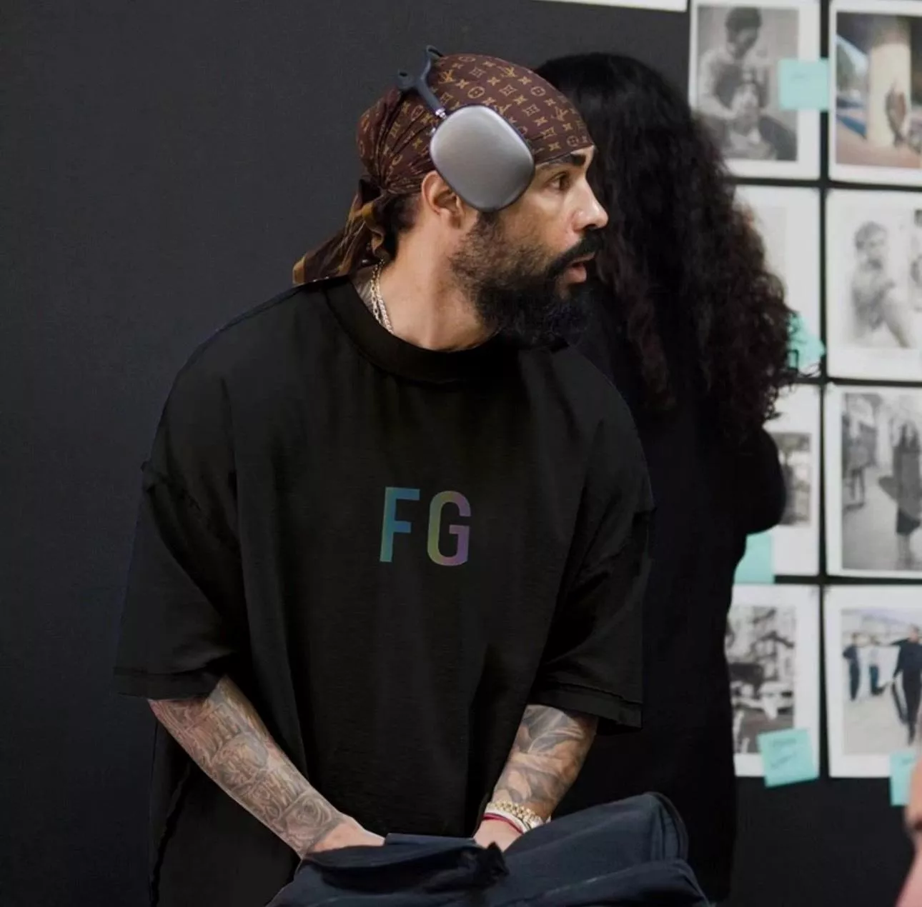 Fear of God 炫彩雷射3M反光 Logo 短TEE