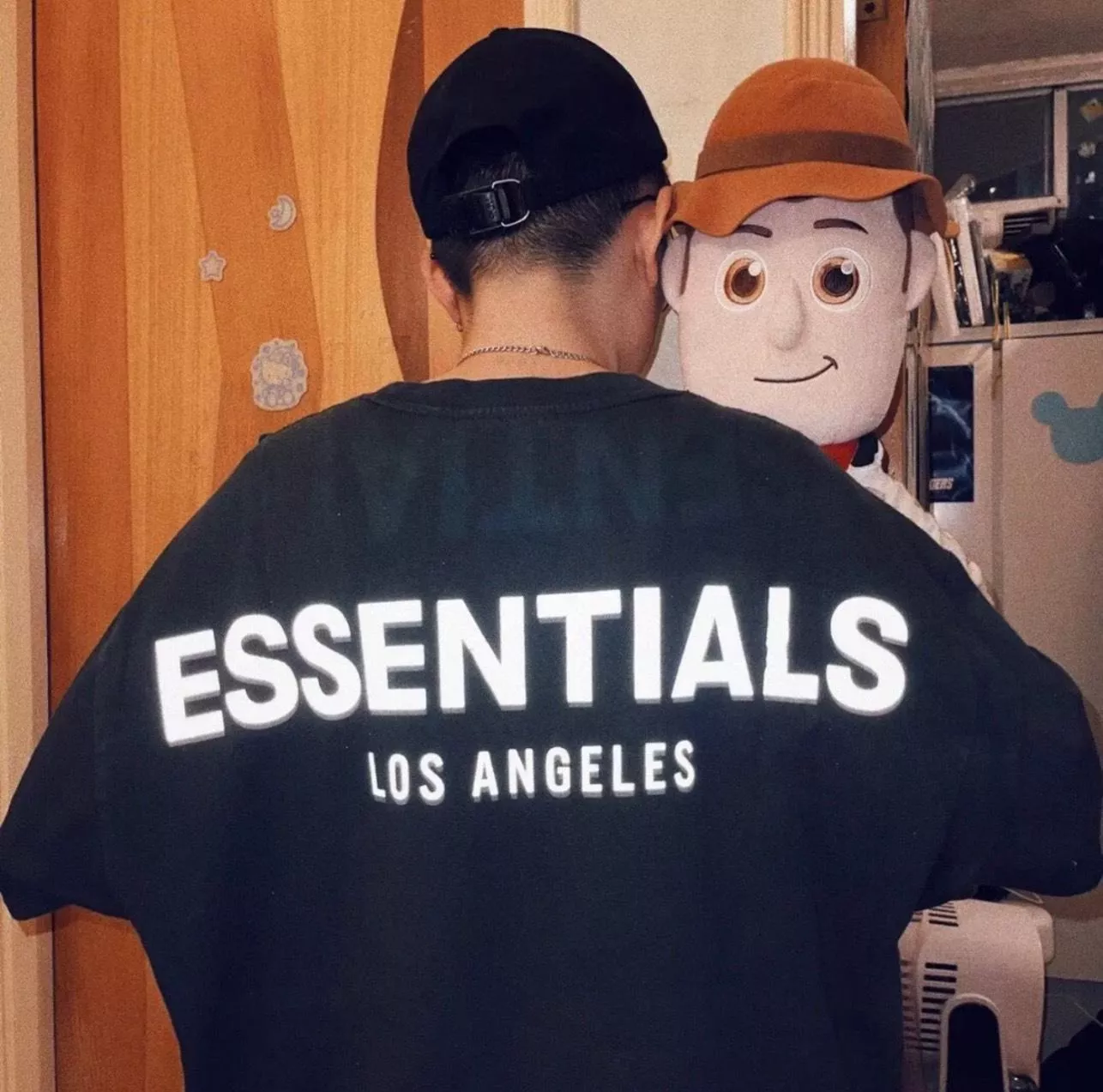 Fear of God Essentials SS20 LA Tee 洛杉磯限定3M反光短TEE