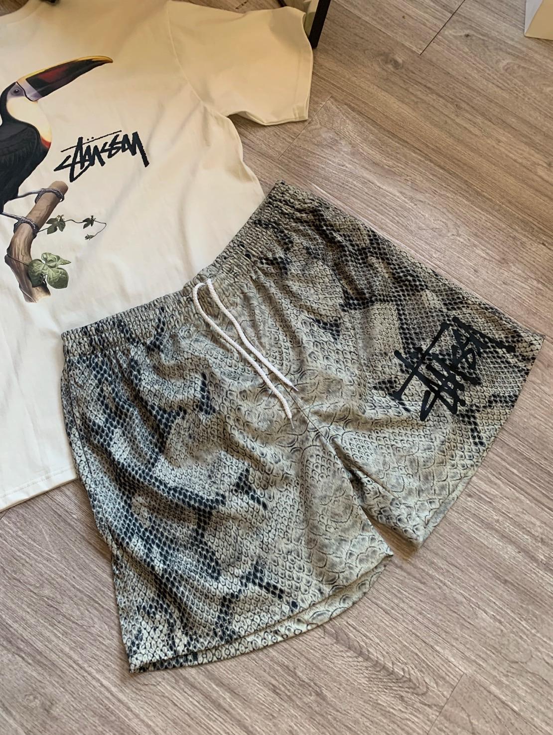 Stussy Mesh Short Basic Snake Logo 蛇紋短褲|