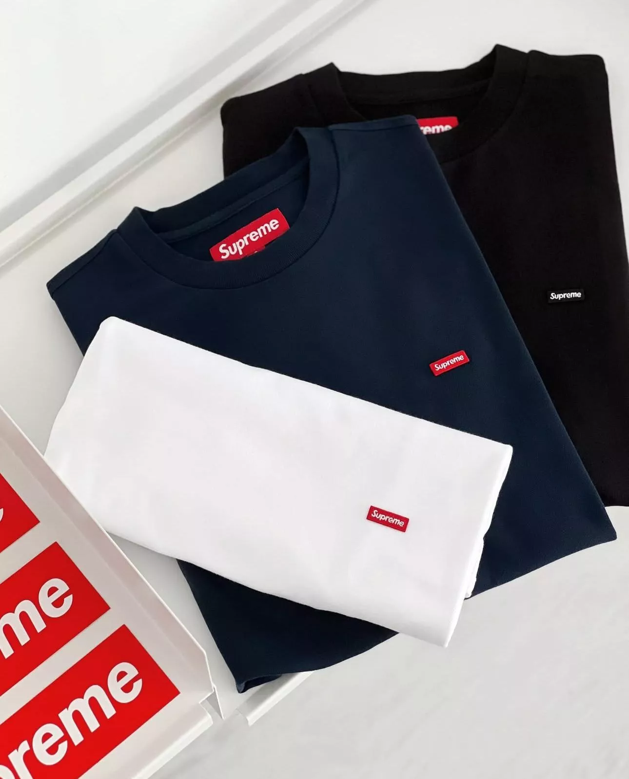 Supreme Small Box Logo 短TEE
