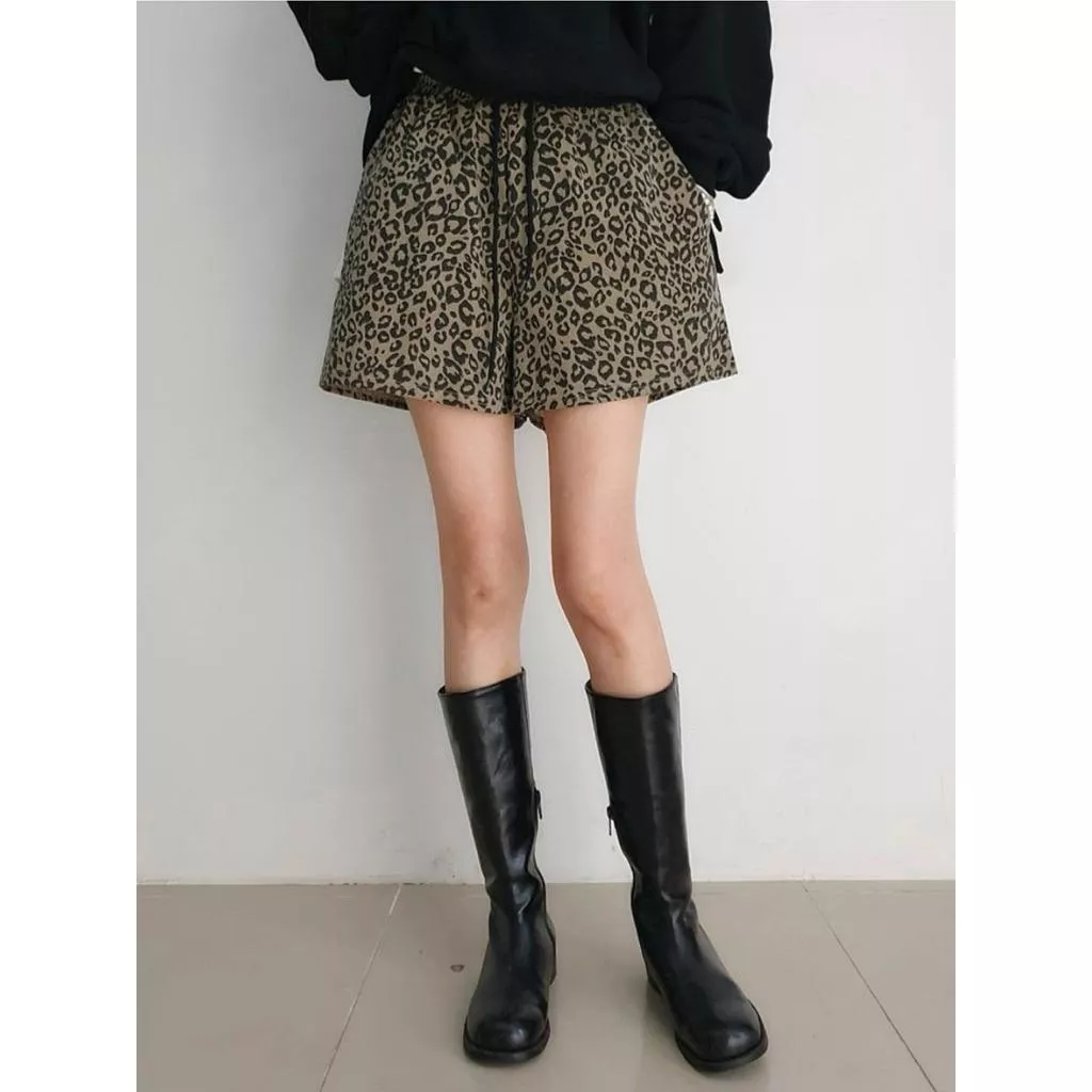 ʀ.ᴄʜ 正韓-腰彈豹紋短褲