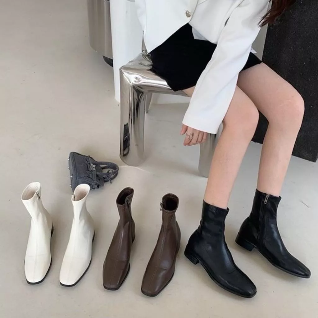 🇰🇷正韓東大門方頭側拉鏈優雅粗跟加大尺寸短靴