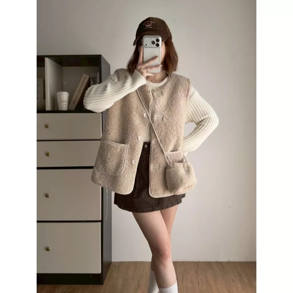 ʀ.ᴄʜ QQ毛背心外套➕包包