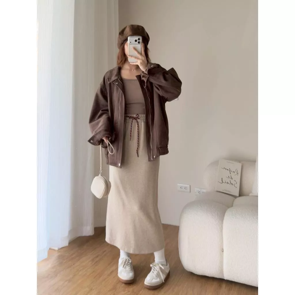 ʀ.ᴄʜ 秋冬新款羊絨後開衩半身裙 撞色腰繩