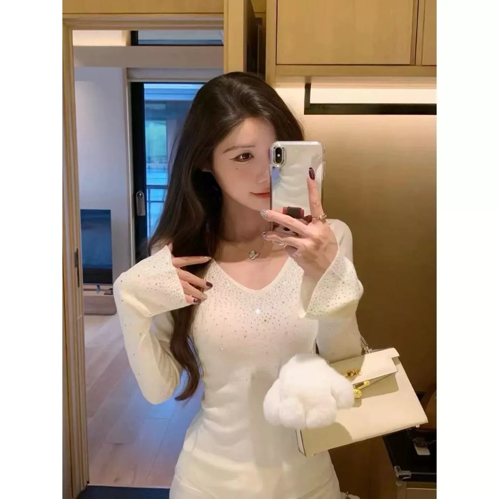 ʀ.ᴄʜ 亮鑽V領針織上衣