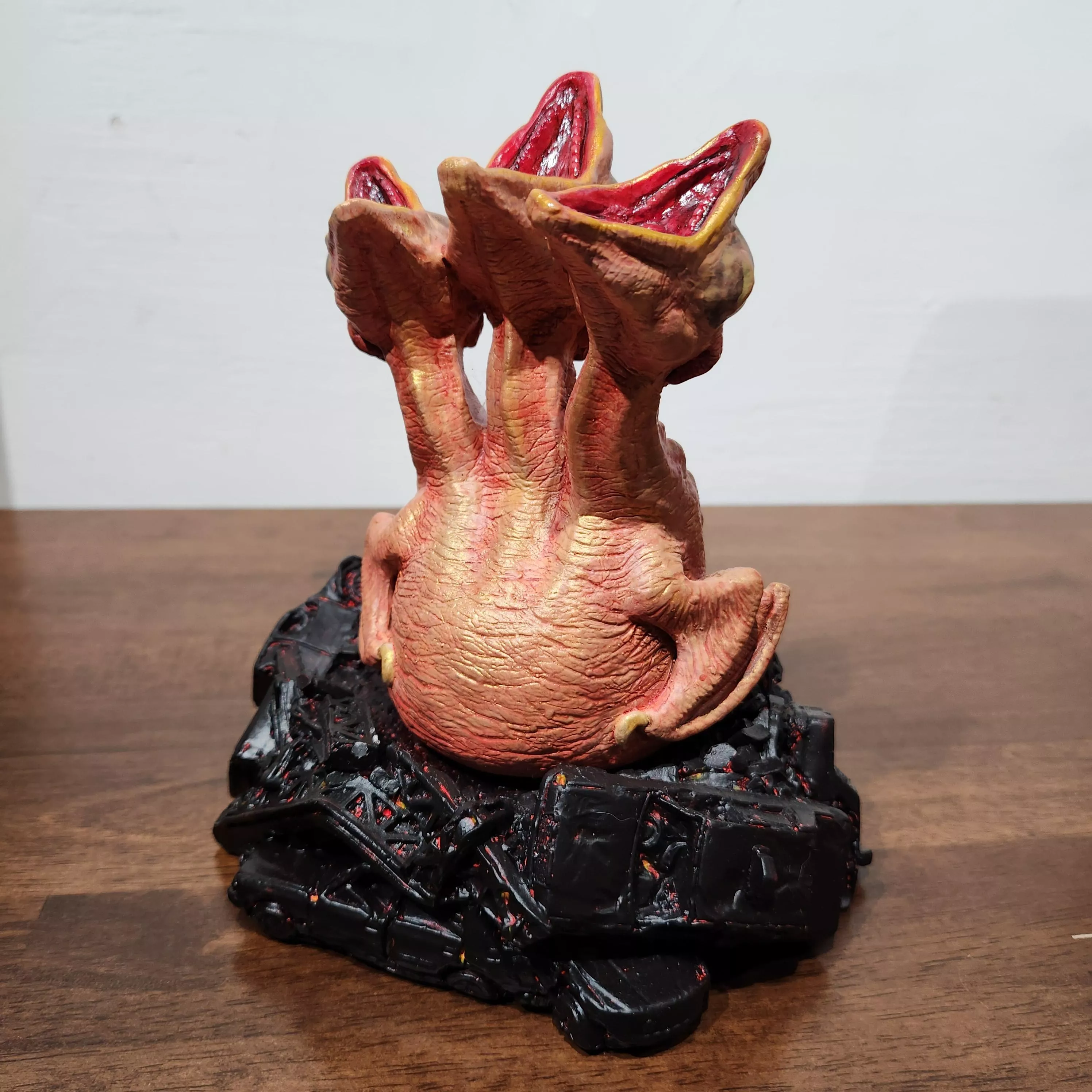 【怪獸天團】Buakaw studio 泰國設計師 寶貝王吉多拉