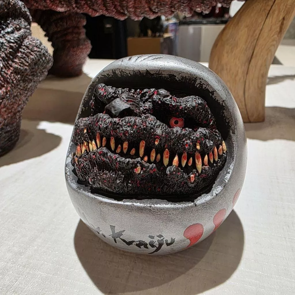 【怪獸天團】Buakaw studio 泰國設計師 「Sinruma」真哥達摩 銀色限定版