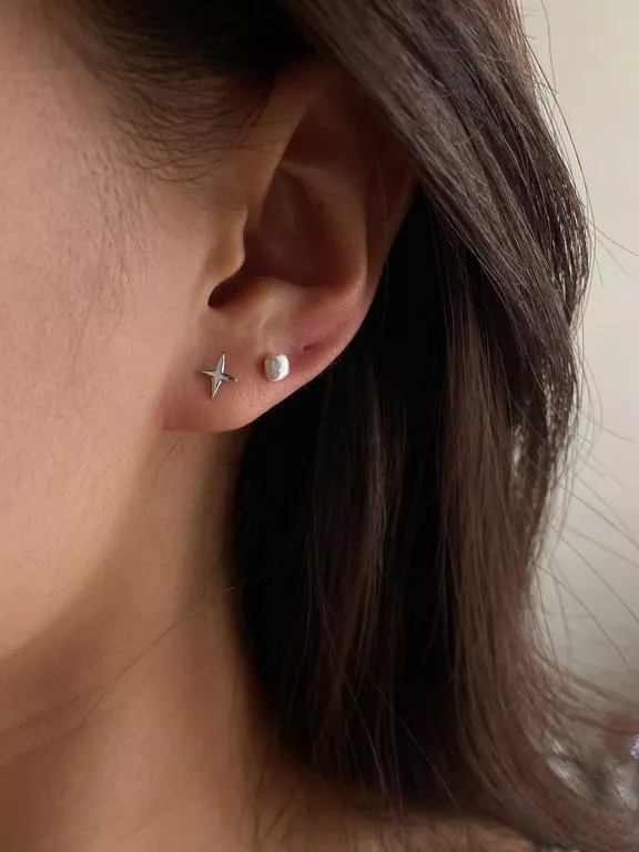 就是迷你方塊│純銀拉絲小方塊耳釘(售完不補)