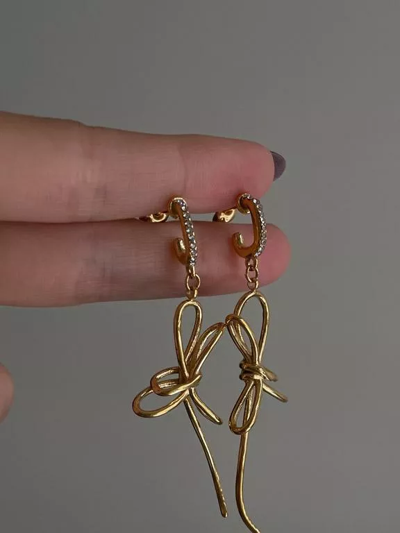 Picturesque│鈦鋼垂墜蝴蝶結耳環