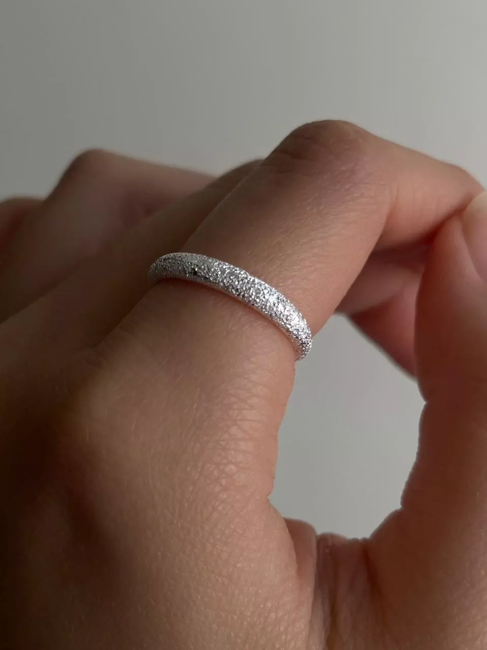 伸展台的聚光燈│純銀爆閃碎銀戒（售完不補）