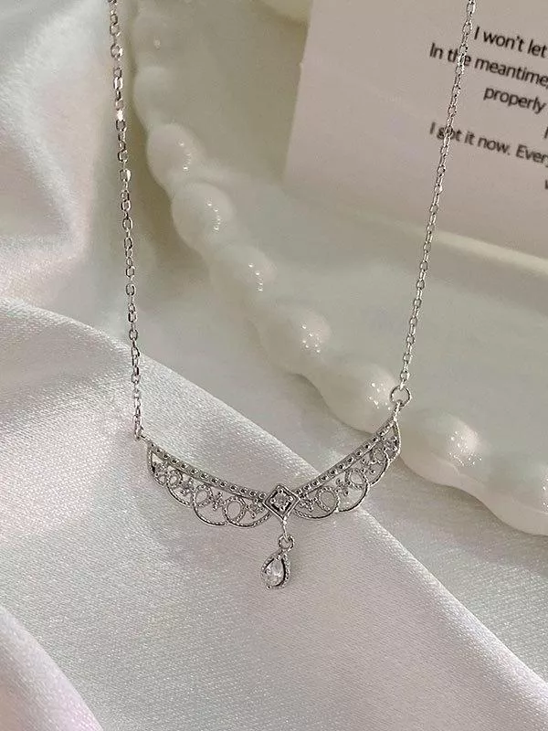 優雅的溫柔│純銀簍空蕾絲翅膀項鍊(售完不補)