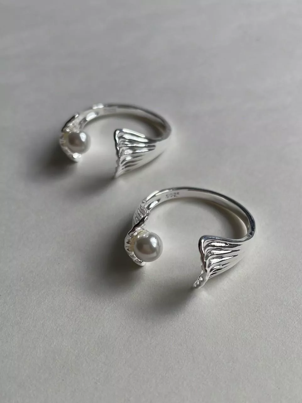 人魚│純銀波浪珍珠戒(售完不補)