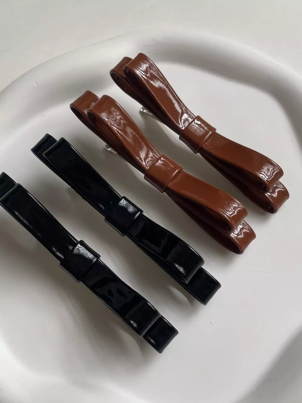 漆皮蝴蝶鴨嘴夾(售完不補)