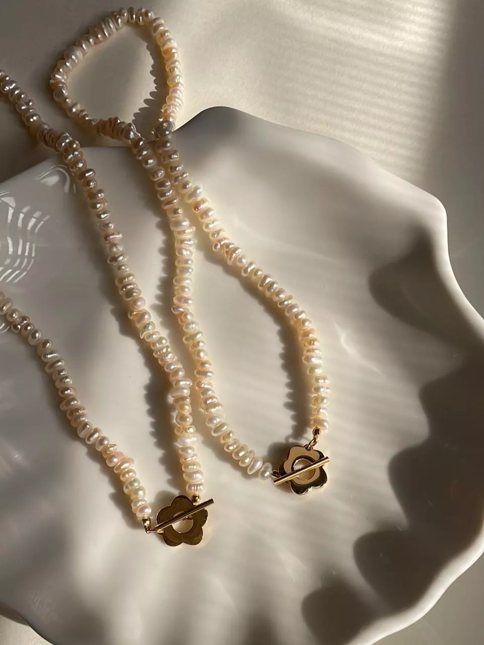 Chic│鈦鋼重工花朵項鍊