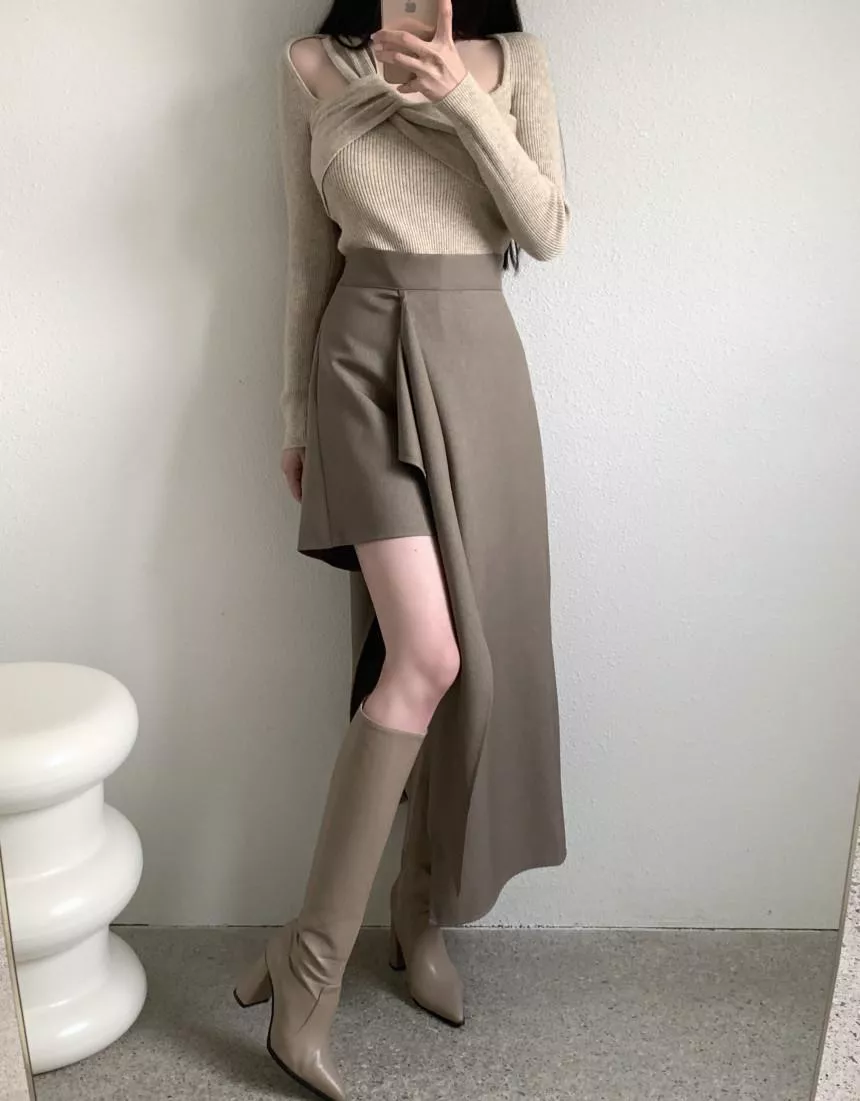 扭結上衣/不規則褲裙
