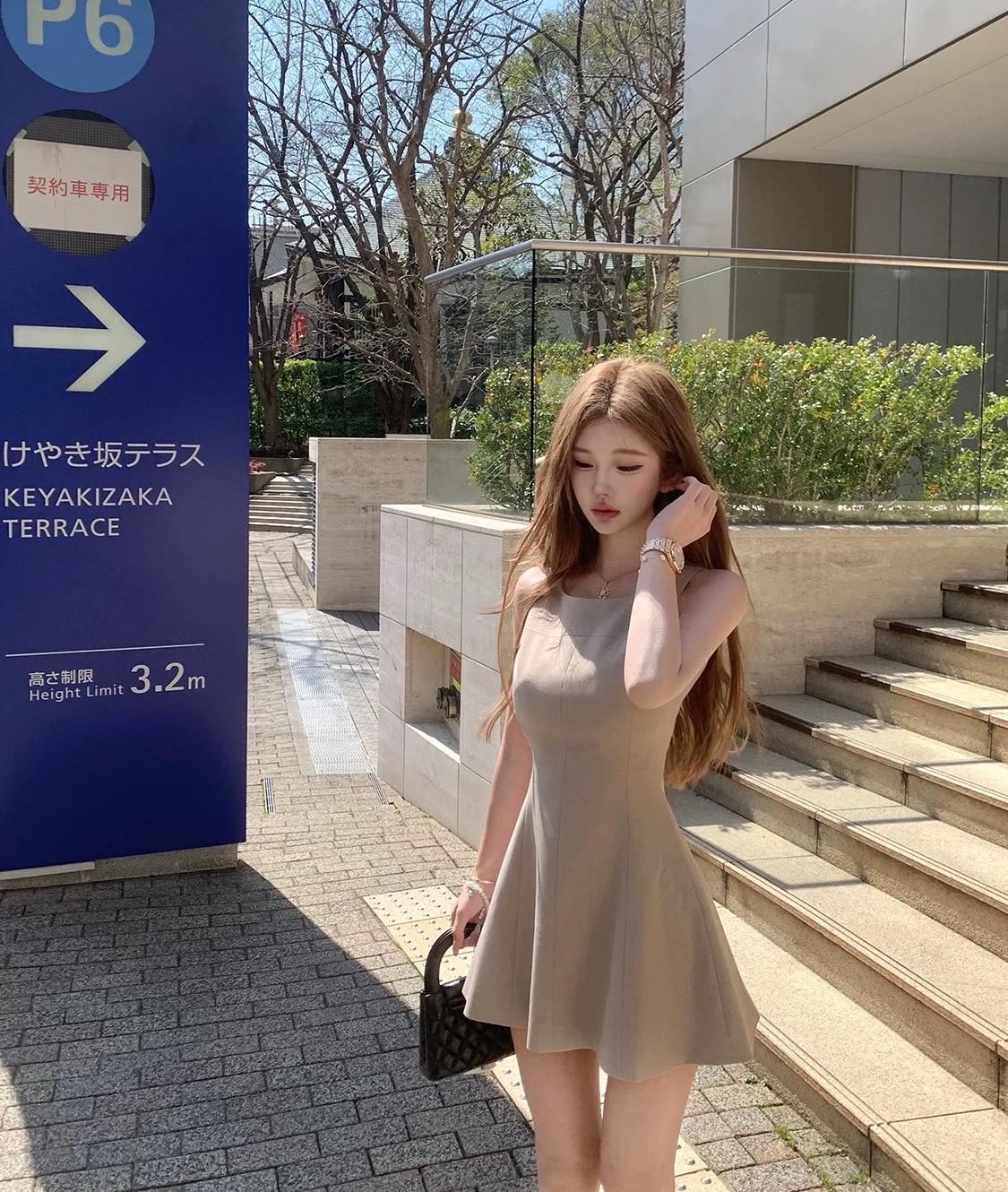 高級感無袖洋裝