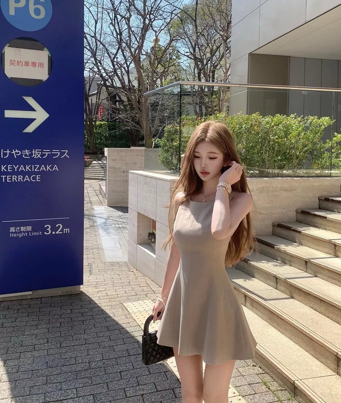 高級感無袖洋裝