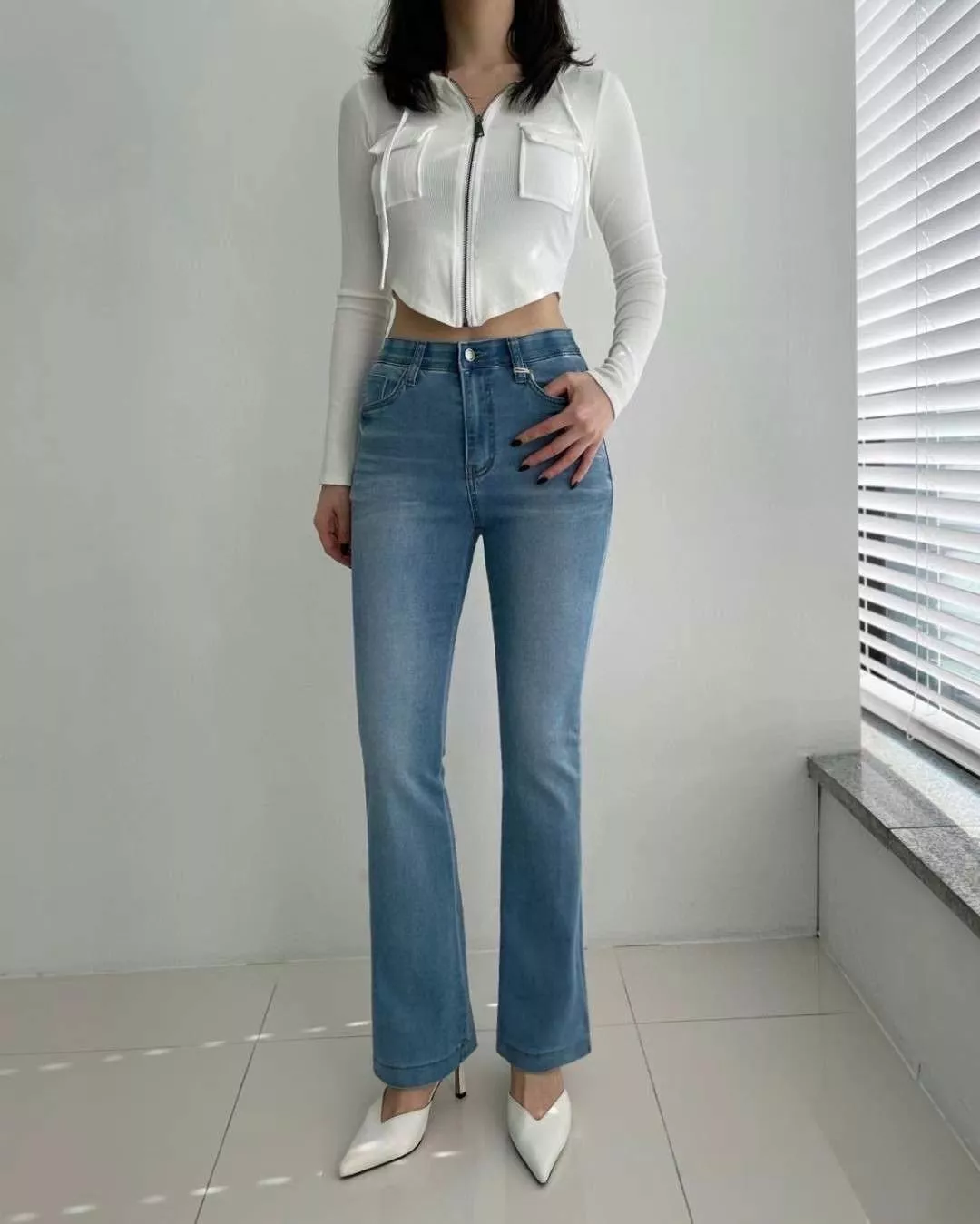 簡約百搭微喇長牛仔褲