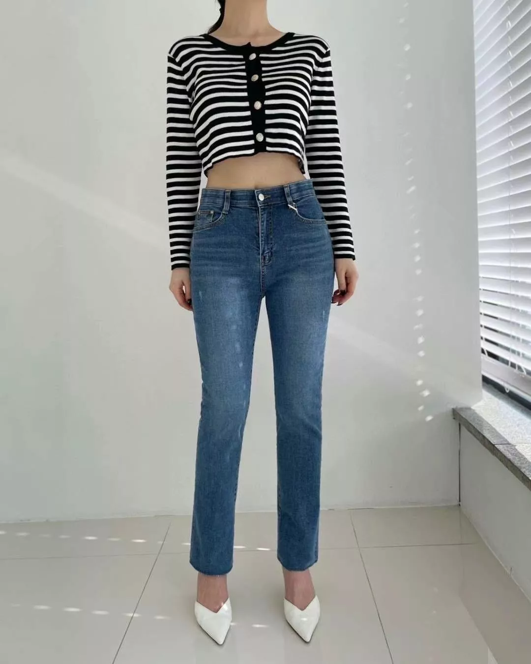 簡約修身百搭牛仔褲