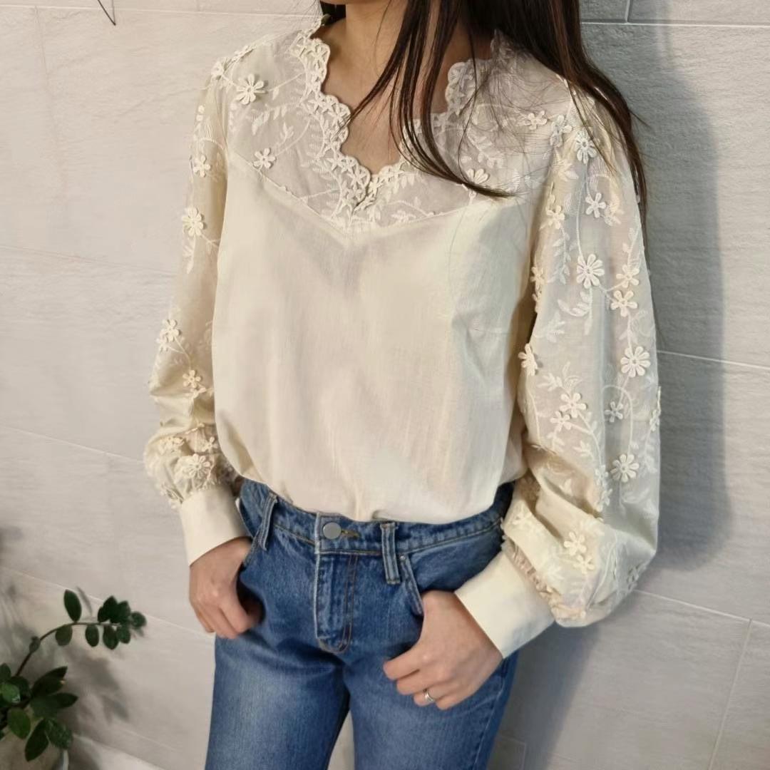 法式刺青花蕾絲拼接襯衫