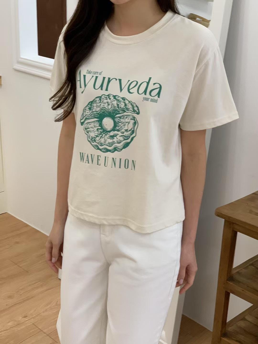 Ayurveda 復古綠意印花T恤