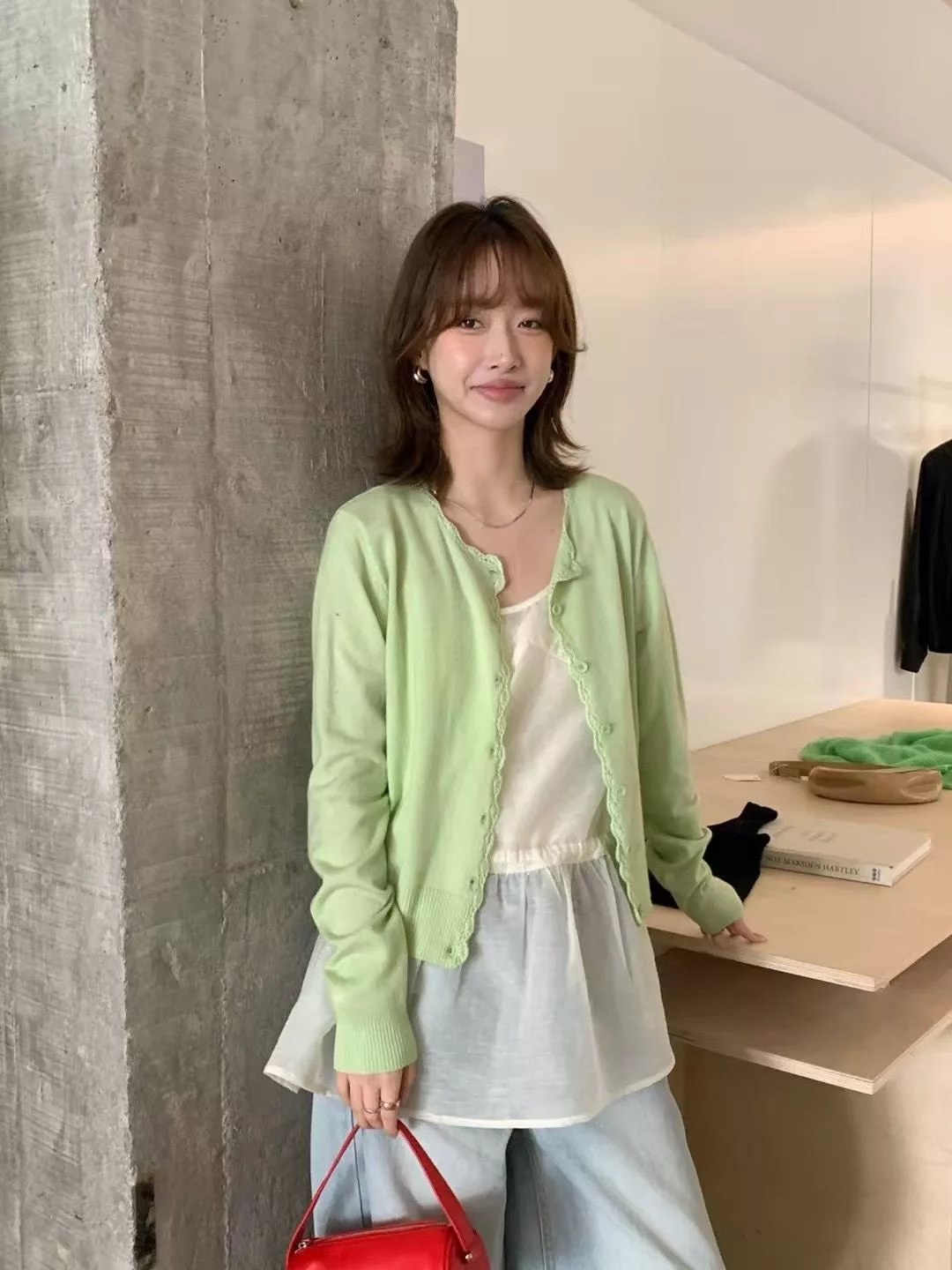 法式風格柔蕾拼接針織開襟衫