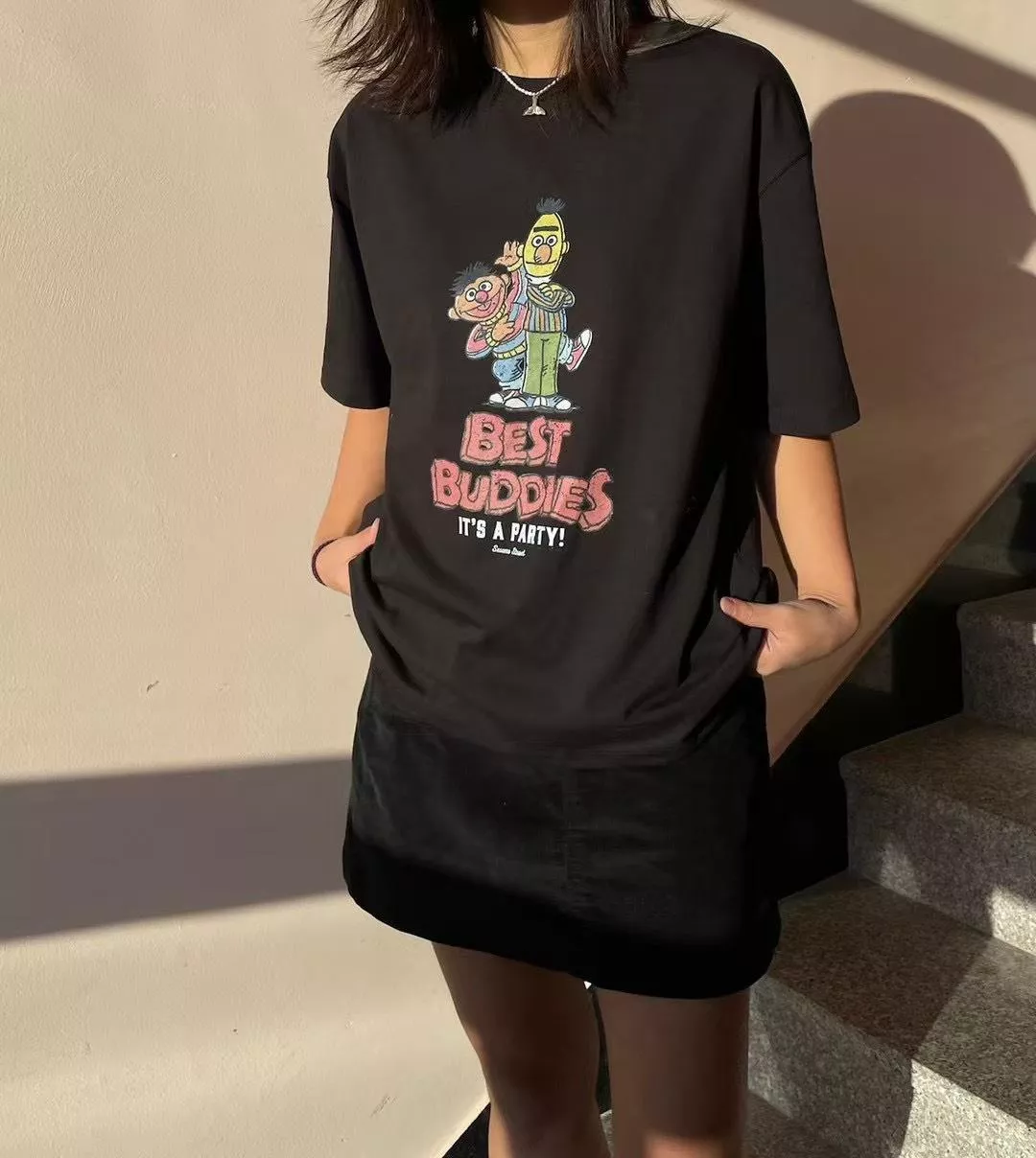 潮流感漫畫風印花寬鬆T恤