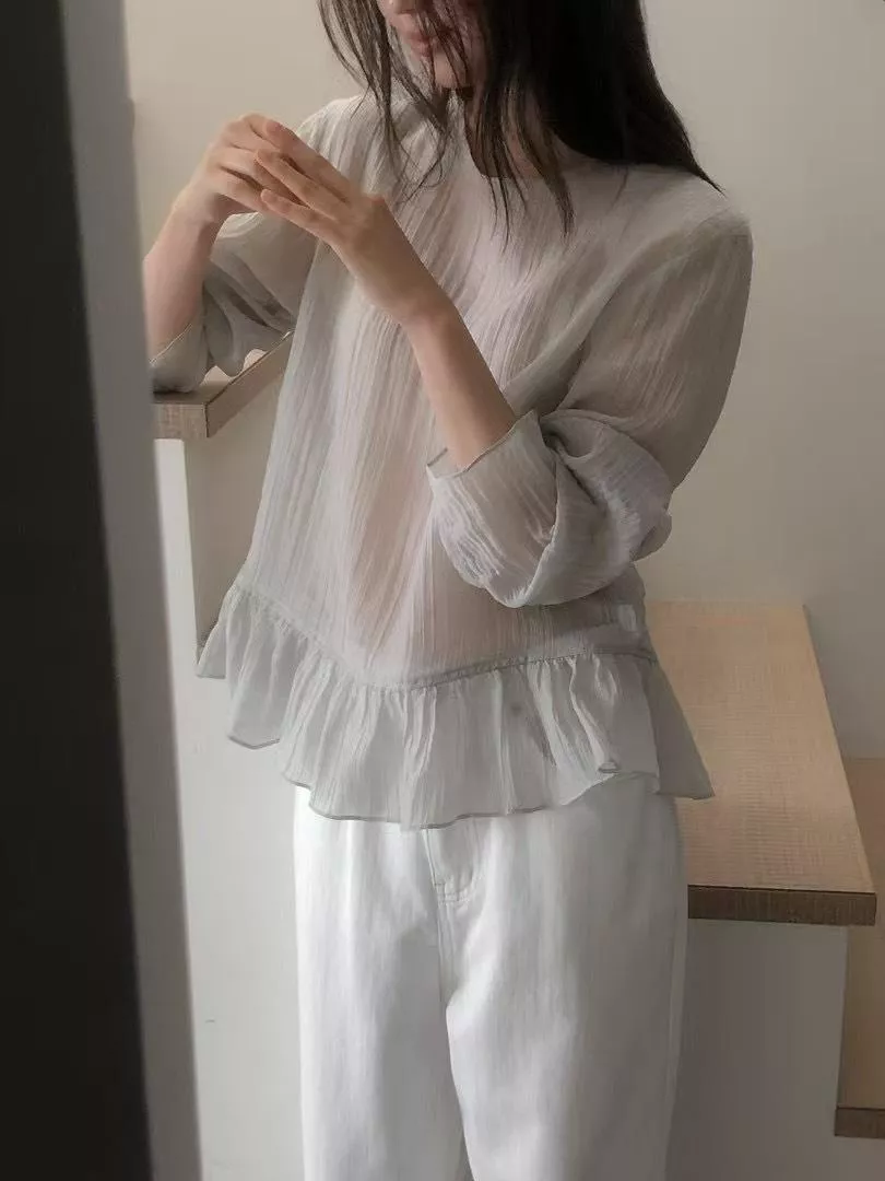 微透紗感皺摺雪紡上衣