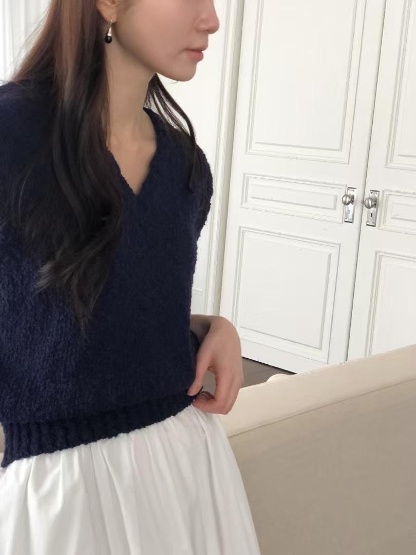 甜系小鬆軟V領針織背心