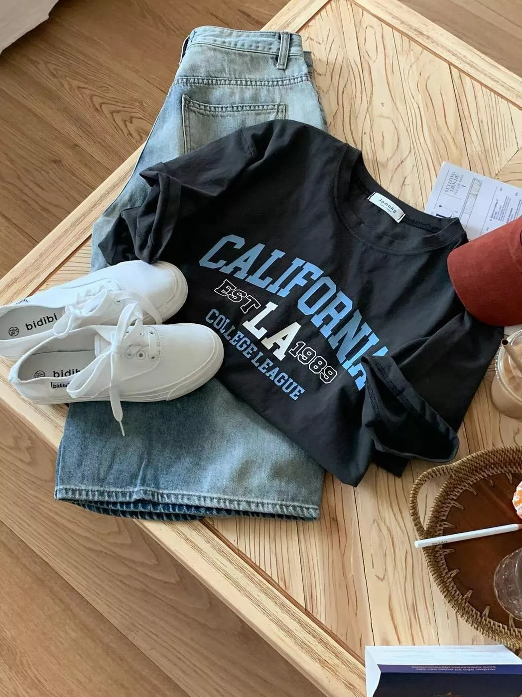 洛城1982藍調T恤